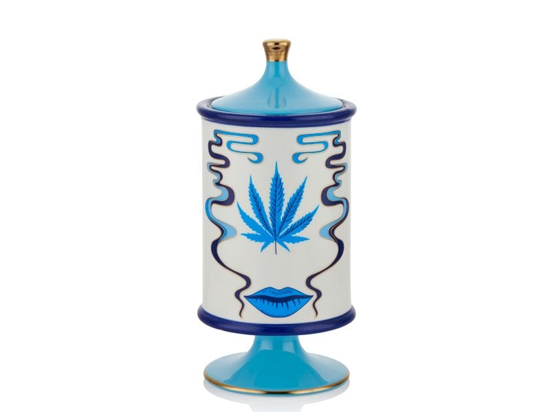 Blue Mavi Beyaz Yaprak Detaylı Kapaklı Vazo