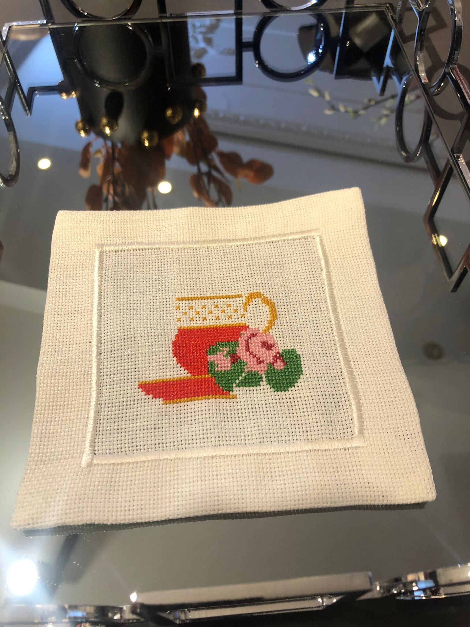 Kırmızı Fincan Desenli Kokteyl Peçete