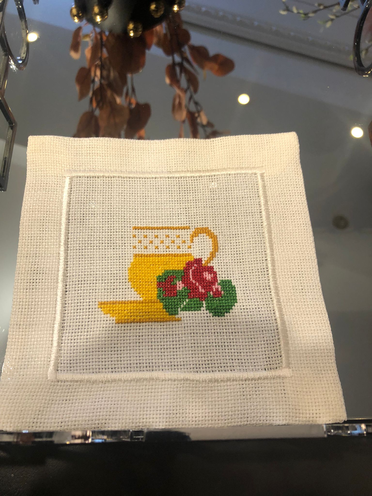 Sarı Fincan Desenli Kokteyl Peçete