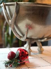 Metal Dekoratif Kase