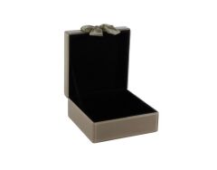 Cappuccıno Yeşil Mermer Fiyonklu Kutu 18x17x8cm